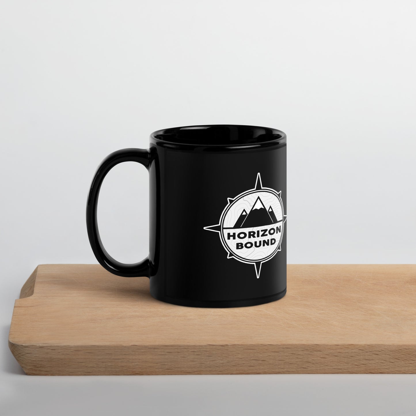 Horizon Bound Compass Black Glossy Mug